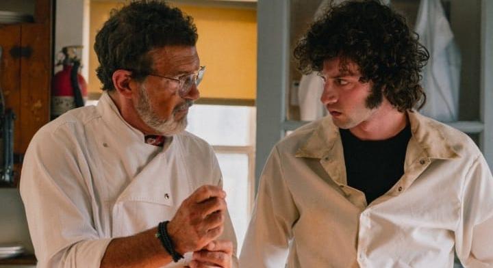 Antonio Banderas megtanítja a világ leghíresebb séfjét főzni