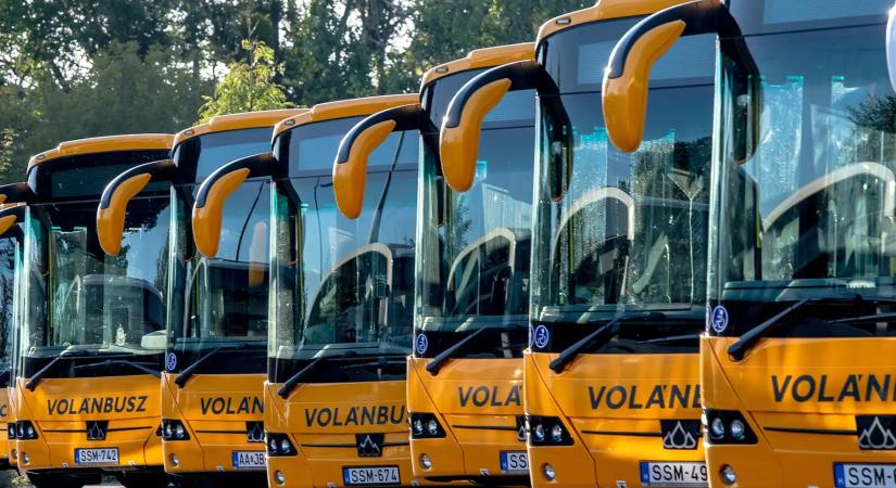 Botrány a Volán-buszok körül: Kirúgták a tisztségviselőt, aki a robbanó gumikra figyelmeztetett