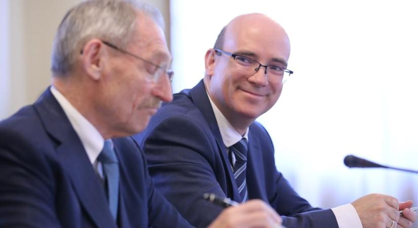 „A magyar köznevelés nincs romokban” – levelet írt az iskolaigazgatóknak a távozó Maruzsa Zoltán
