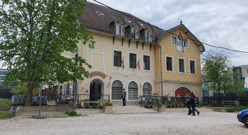 Műhelytitkokba enged betekintést az esztergomi zeneiskola