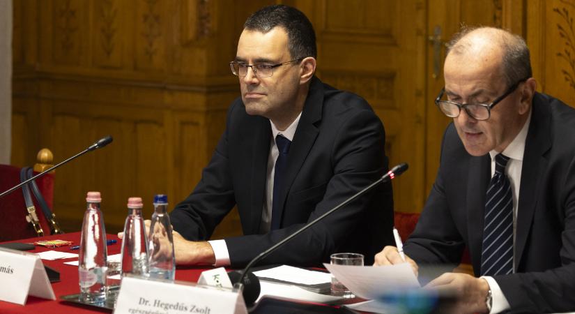 Gyermekvédő civiltől a minisztériumi főosztályvezetőn és RTL-es exriporteren át az orvosi kamara főtitkáráig - összeállóban az államtitkári névsor