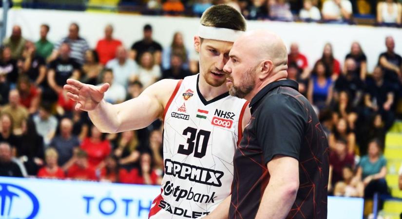 Szombaton este a Tiszaligetben rajtol az Olajbányász–Falco kosárdöntő