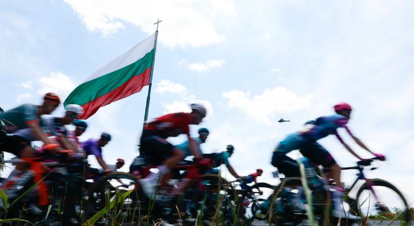 Giro: Sevilla végigszökte Bulgáriát, az UAE pedig máris elszállni látszik...