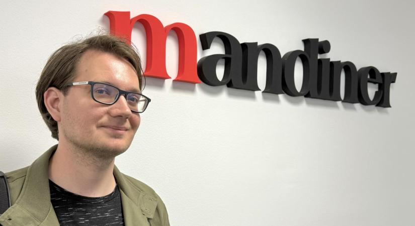Távozik Hoppál Hunor a Mandinertől