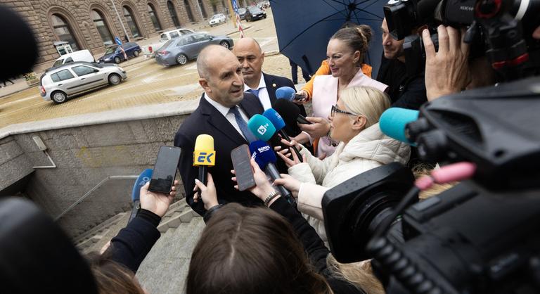 Európa feszülten figyeli a bolgár Orbán Viktor első lépéseit