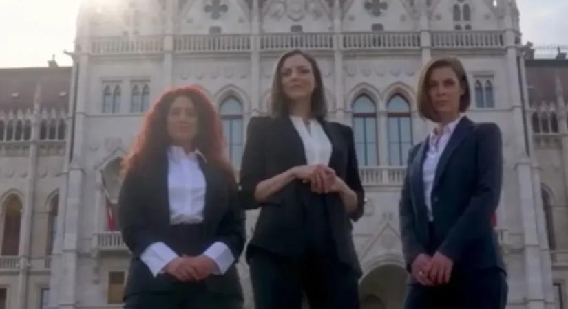 Videóban mutatkoznak be az új kormányszóvivők, egyiküket már háromszor is kitiltottak a Parlamentből