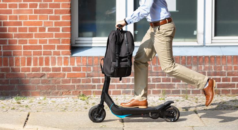 Ittasan vezetett elektromos rollert? 1,1 ezrelék felett ugrik a jogosítvány Németországban