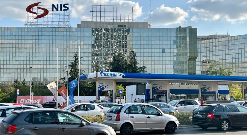 Háborús hangulat a Mol–NIS-ügylet körül: Vucic trükközéssel és zsarolással vádolja a magyar céget