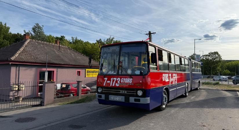 Eltévedt a 7-es busz: Kelenföld helyett a Balaton partján kötött ki