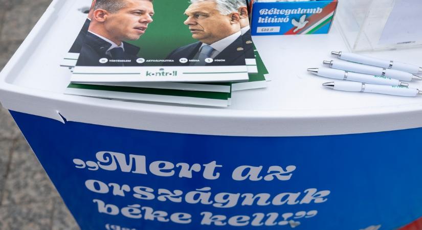 Felfüggesztett börtönt kérnek egy férfira, aki szétrúgta a tiszás önkéntesek pultját