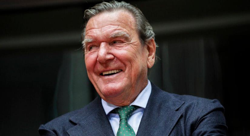 Kreml: Moszkva nem kapott választ Gerhard Schröder közvetítői szerepével kapcsolatban