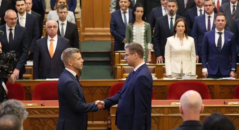 Magyar Péter utasítást adott az Orbántól megörökölt minisztereknek
