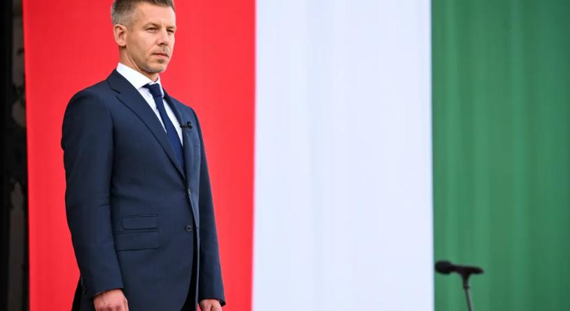 Magyar Péter levélben szólította fel a leköszönő minisztereket, adjanak azonnali tájékoztatást a szombat óta vállalt kötelezettségekről