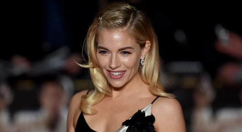 Sienna Miller új fejezetet nyitott az életében
