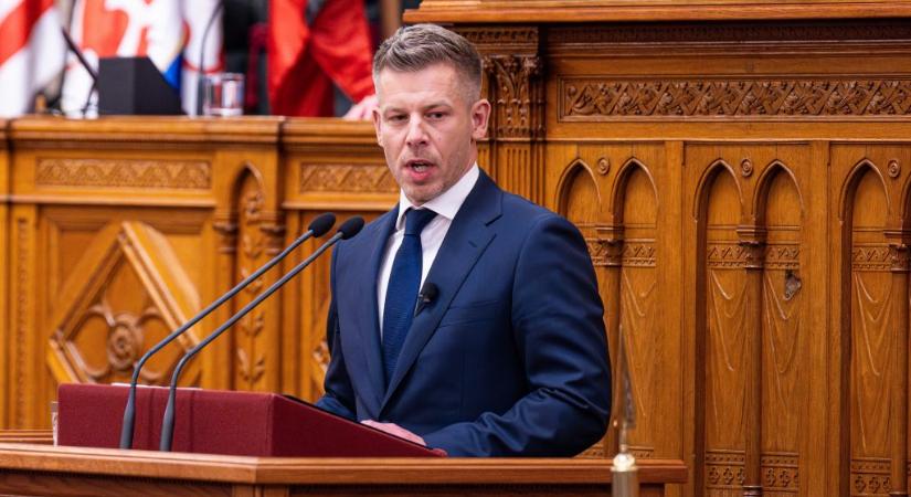Magyar Péter szerint a tudta nélkül hoztak döntéseket a távozó ügyvezető miniszterek