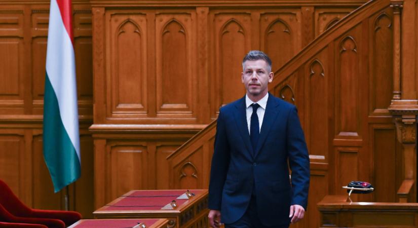 Bakó Beáta: Az eddig politikailag befolyásolt intézmények hirtelen működni kezdtek