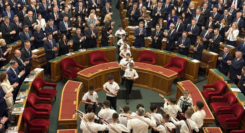 Magyar Péter: Toroczkai László megpróbálta felhívni Nebl Zsoltot