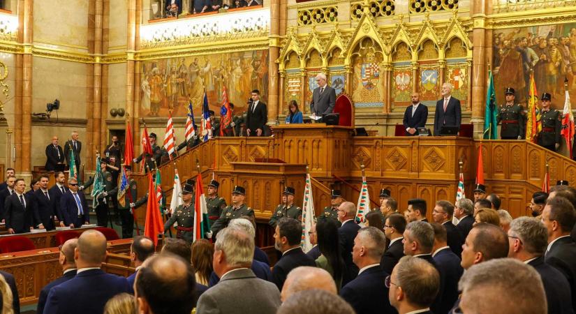 Kedden megalakul az új magyar kormány, ülést tart a parlament, esküt tesznek a miniszterek