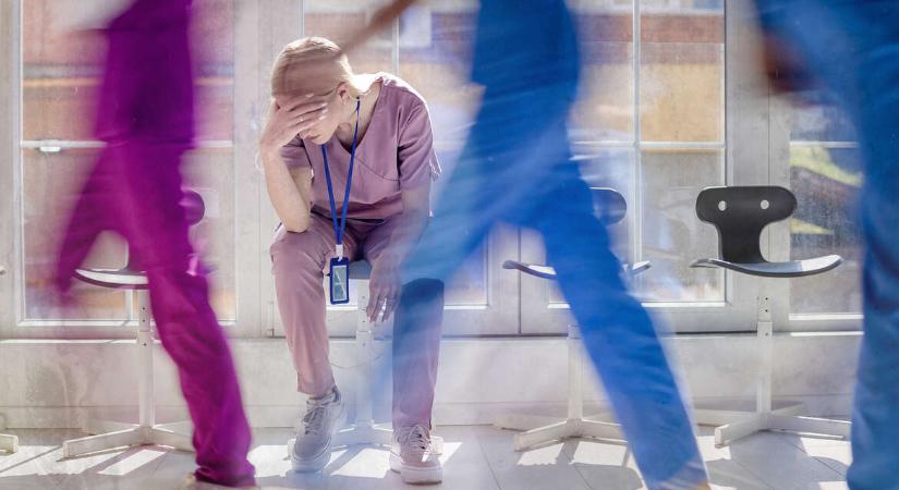 Lelkes Viktória: Az ápolók napján talán nem ünnepelni kellene minket. Hanem végre meglátni.
