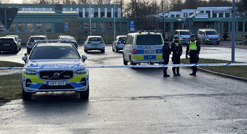 Az orosz hadsereg kezére játszott át tiltólistás csúcstechnikát két svéd – hajtóvadászat folyt ellenük, mindent felforgattak