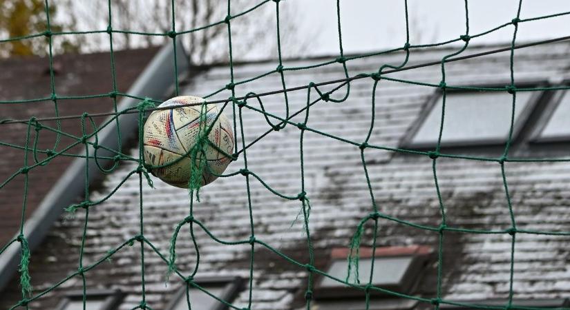 Döntött a tulajdonos: eladja a legendás magyar futballstadiont, hihetetlen az ára – most valaki nagy üzletet köthet