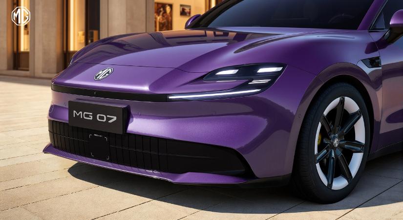 Csinos, áramvonalas és high-tech: itt az MG új elektromos autója