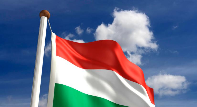 Elkezdődött: propaganda helyett valami egész más került címoldalra a kormányzati oldalon