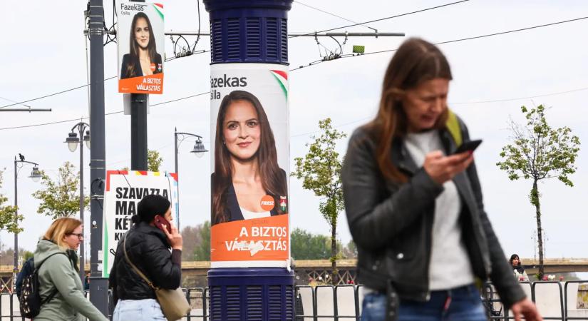 Ketyeg az óra: Ma délutánig el kell tűnniük a kampányplakátoknak