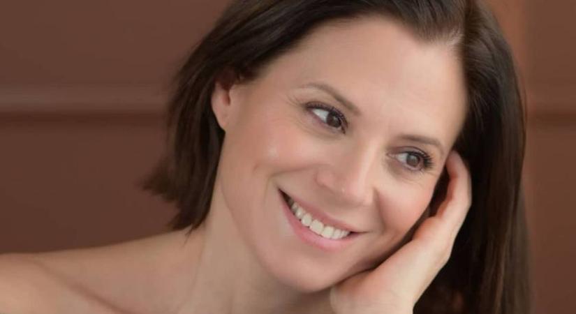 Szinetár Dóra nagymama lesz: 29 éves Marci fia ajándékozza meg első unokájával
