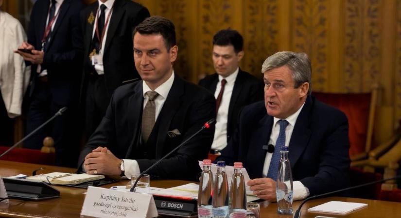 Kapitány István: Magyarország nem válik le az orosz energiáról, és marad a rezsicsökkentés