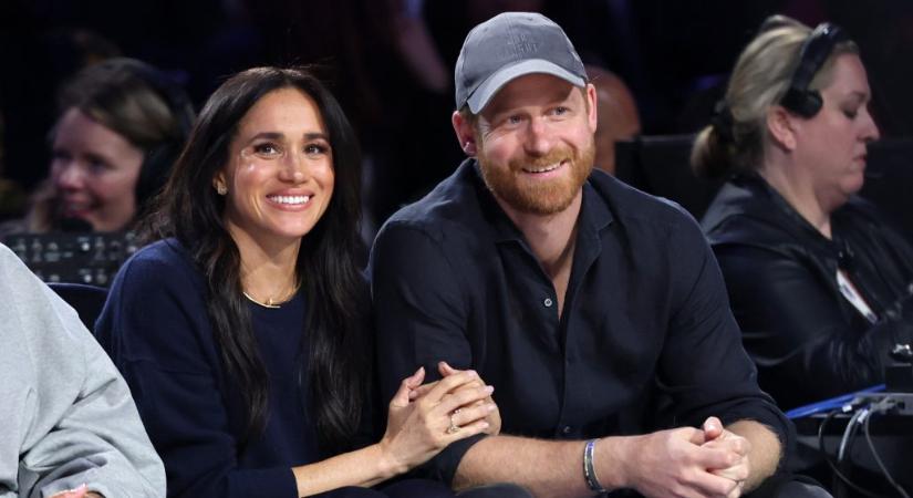Mesebeli hercegnőkkel találkoztak Harry és Meghan gyerekei