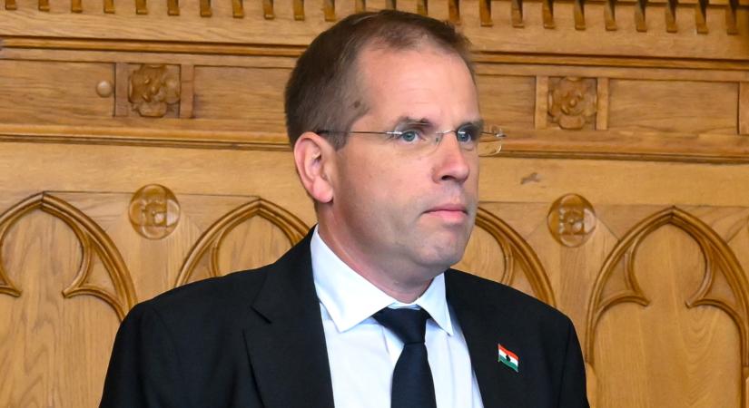 Megszólal Ruff Bálint, jönnek a részletek a Nemzeti Vagyonvisszaszerzési Hivatalról is
