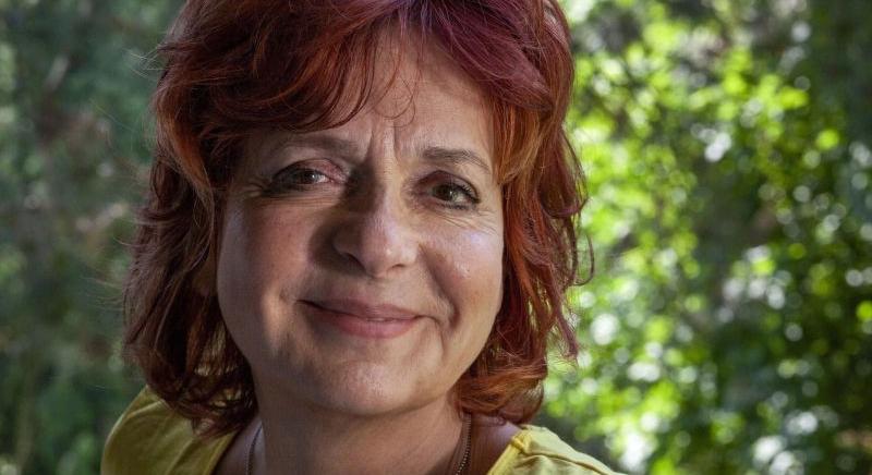 Hernádi Judit újra dalra fakad, legendás színészekkel lép színpadra