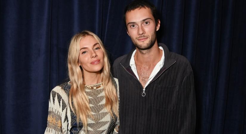 Megszületett Sienna Miller harmadik gyermeke