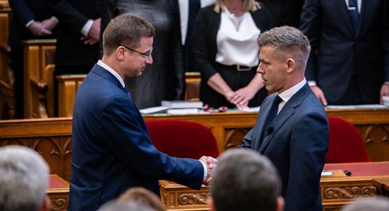 Magyar Péter: Gulyás Gergely hazudott, hét miniszter is hozott állami vezetői döntést