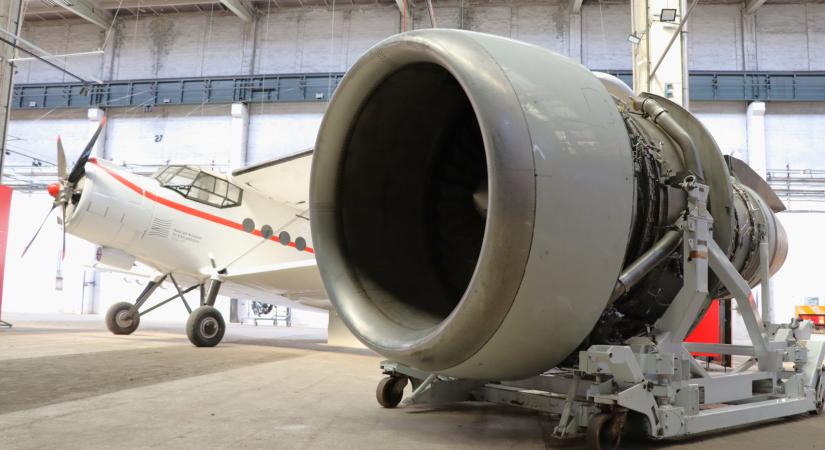 Az Aeroplex egy Rolls-Royce hajtóművet adományozott a Közlekedési Múzeumnak