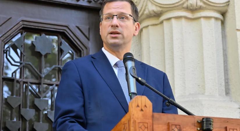 Gulyás Gergely: A miniszterelnök hazugsággal vádol, noha ő állít valótlant