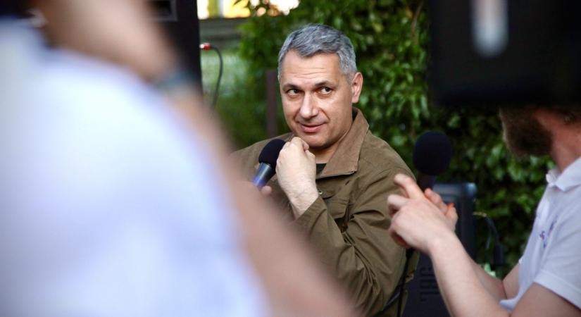 Lázár János minisztériuma is vállalt kötelezettséget azután, hogy Magyar Pétert már kinevezték miniszterelnökké