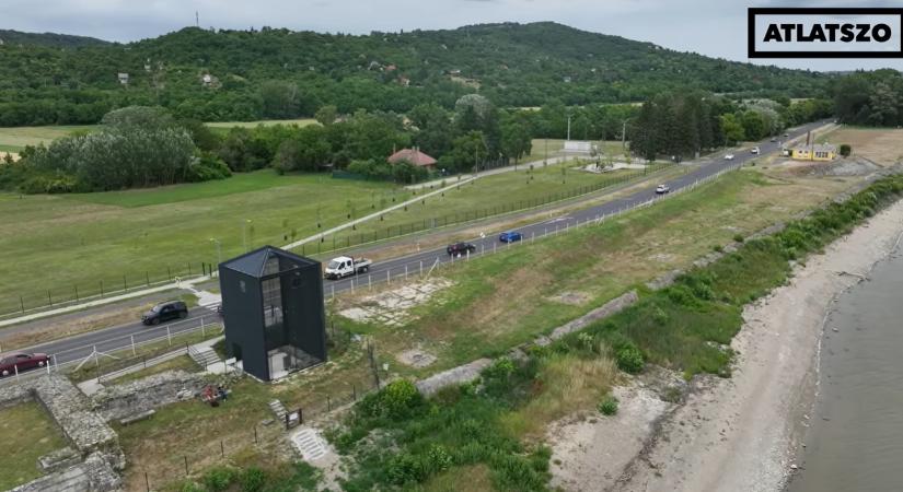 Hiányzó lépcső, ajándékbolt és büfé miatt követelték vissza az uniós pénzt Verőcétől