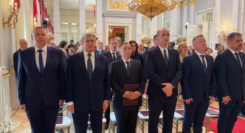 „Nincs vesztegetnivaló időnk” – Kinevezték a Tisza-kormány 16 miniszterét