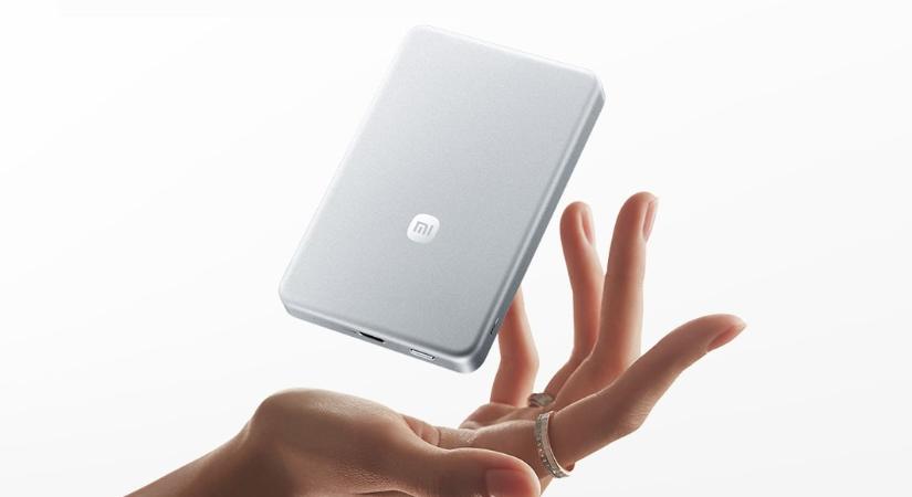 Megalkotta a Xiaomi a világ legkompaktabb 10 000 mAh-s power bankját