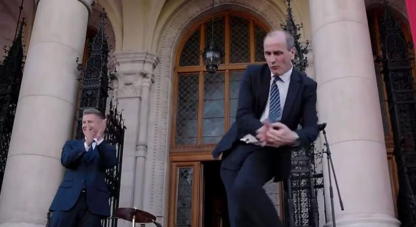 „Ízlésromboló rángatózás” – az egykori EP-képviselő rommá oltotta Hegedűs Zsolt táncát