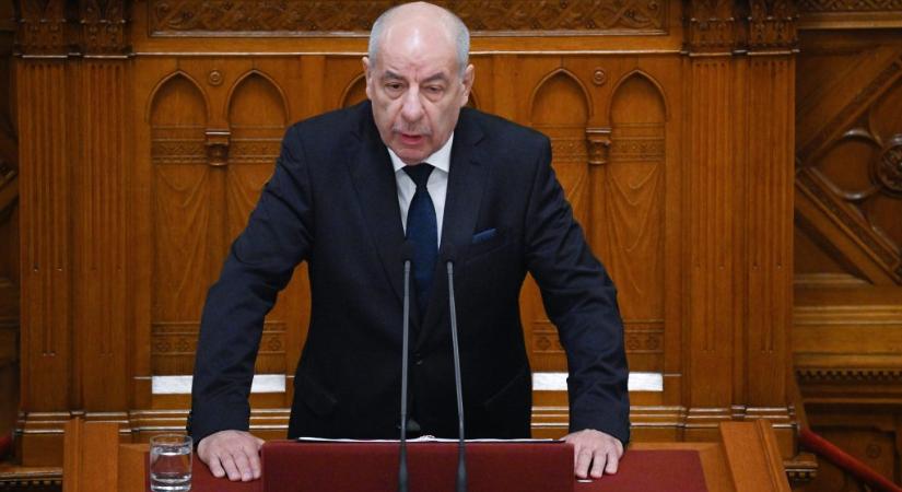Sulyok Tamás volt kommunikációs igazgatója bejelentést tett a főügyészségen: szerinte az államfő nem intézkedett megfelelően egy súlyos biztonsági kockázat ügyében