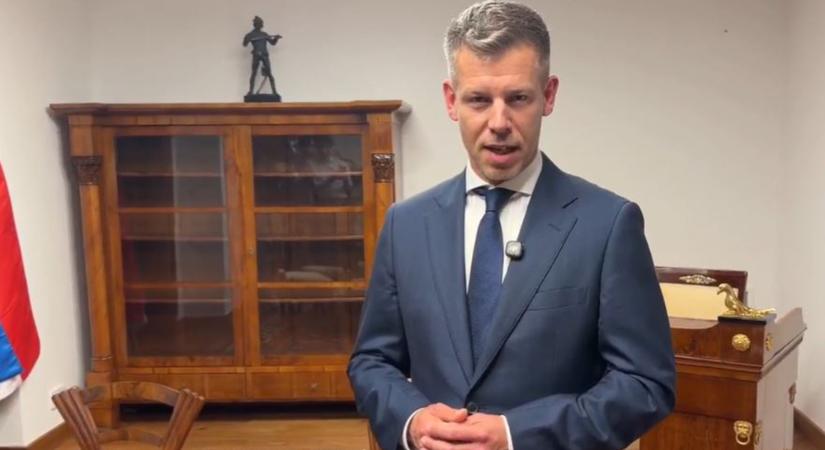 Döbbenet! A Belügyminisztériumban kaphat fontos pozíciót a „Buddha” álnevet viselő tiszás informatikus