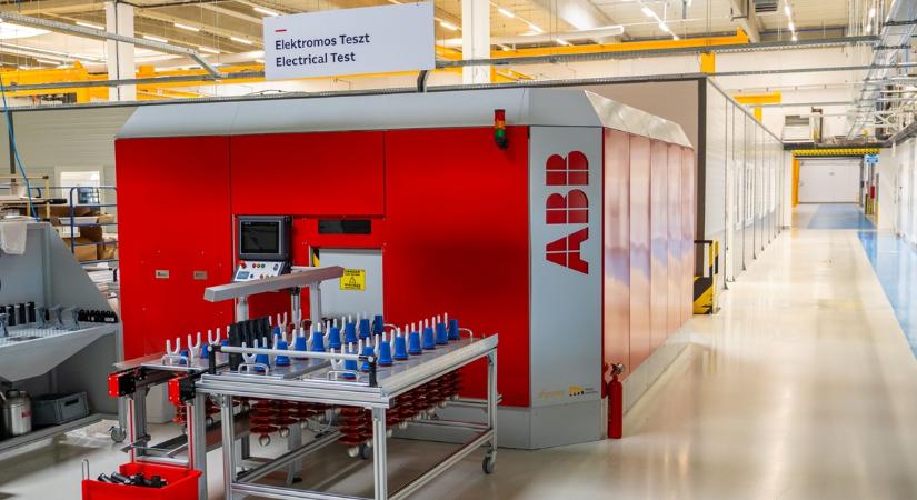 Bővíti az energiainfrastruktúrát kiszolgáló magyarországi gyártókapacitását az ABB