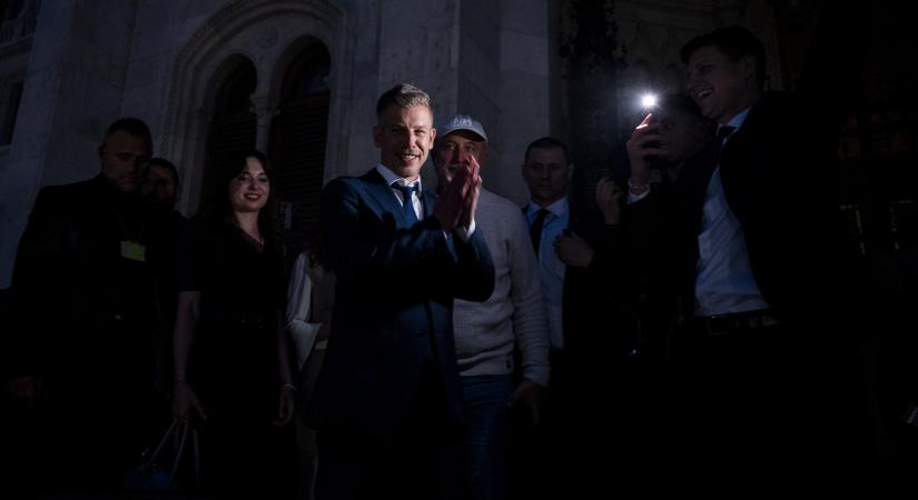 Magyar Péter bejelentette: 4 miniszter kap vétójogot a kormányban