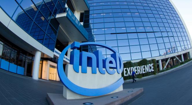 A TSMC helyett az Intel gyártja majd a Tesla AI6.5-ös chipjeit?