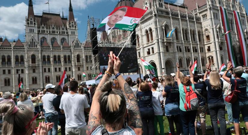 Az AI-nak fogalma sincs, kik ülnek a parlamentben: megdöbbentő választ ad