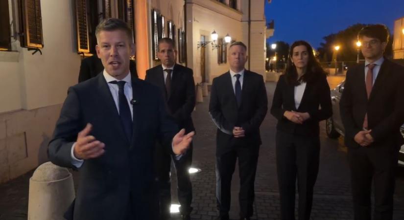 Éjjeli őrjárat: rendőri kísérettel