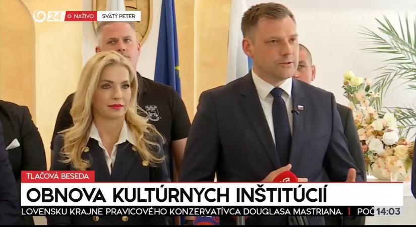 Szentpéteren jelentettek be 50 millió eurós támogatást kultúrházak és műemlékek felújítására